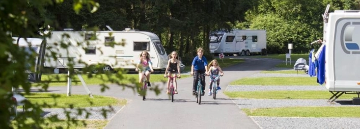 Blackmore Camping and Caravanning Club Site - zdjęcie 2