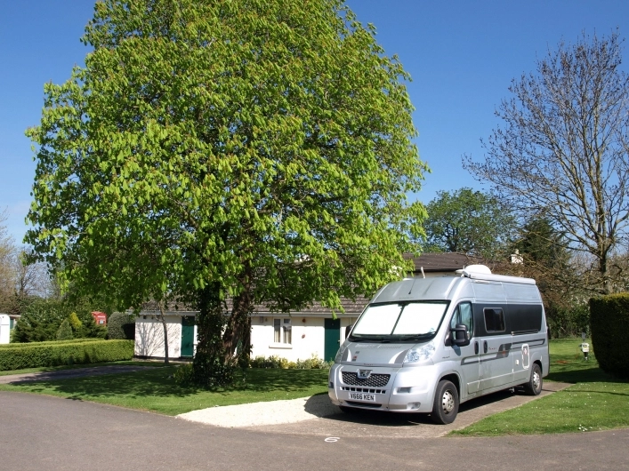 Briarfields Touring Campsite - zdjęcie 1