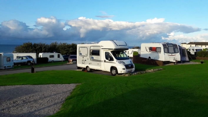 zobacz camping - zdjęcie 3