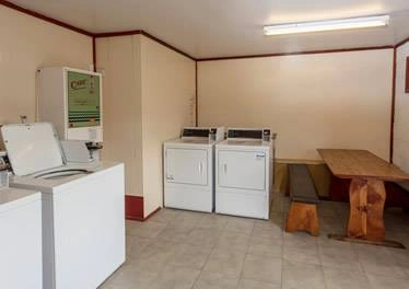 Broomfield Holiday Park - zdjęcie 3