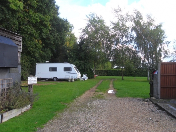 Camping Hamperden End Caravan Site - zdjęcie 3