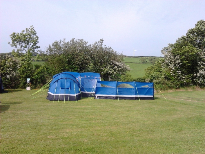 Court Farm Caravan and Camping
