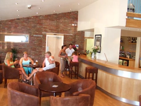 Dacre Lakeside Park - zdjęcie 2