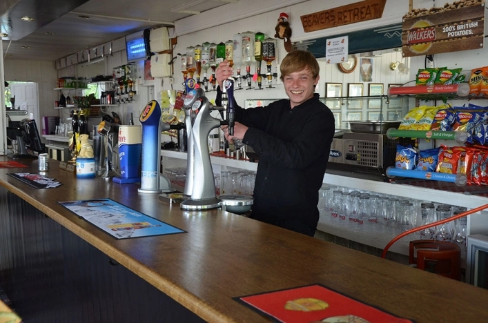 Diglea Caravan and Camping Park - zdjęcie 3