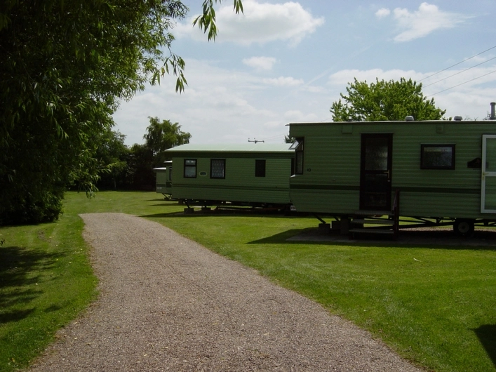 Elmhirst Lakes Caravan Park - zdjęcie 1