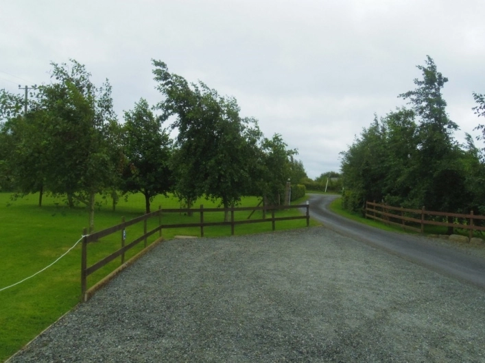 Fron Caravan & Camping Park - zdjęcie 1