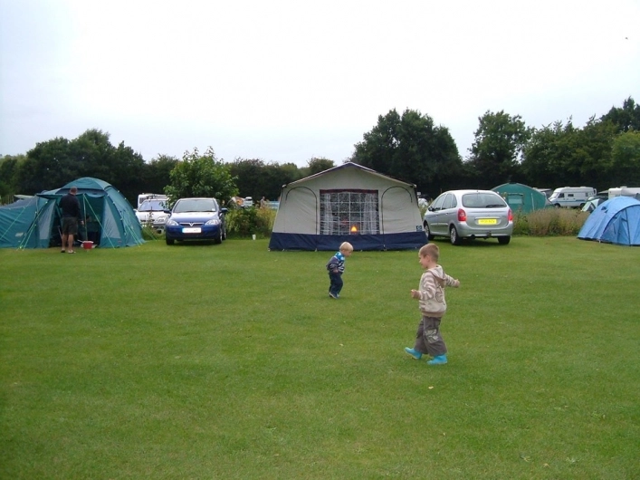 Green Pastures Caravan Park - zdjęcie 1