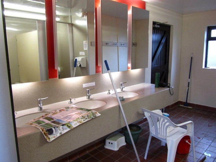 Halse Farm Caravan & Tent Park - zdjęcie 3