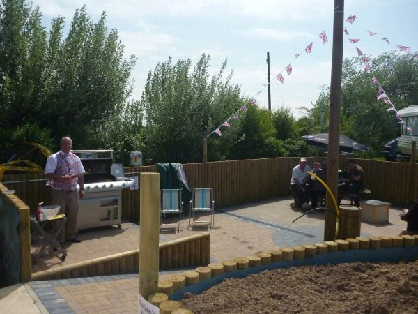 Holivans Ltd - zdjęcie 3