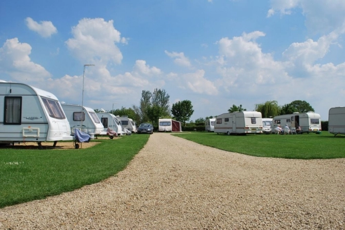 Kings Green Caravan Park - zdjęcie 1