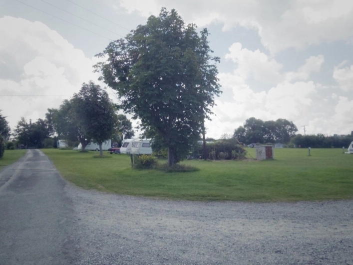 Kingsbridge Touring and Camping - zdjęcie 1