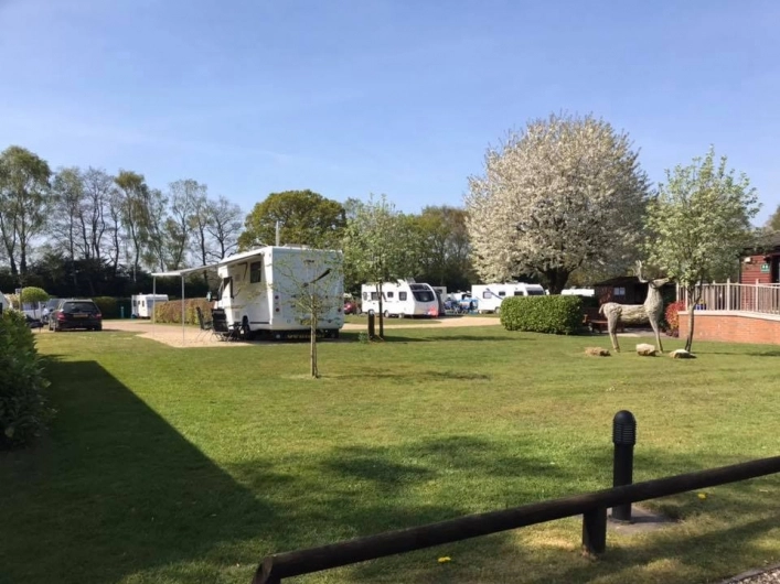 Lamb Cottage Caravan Park - zdjęcie 2