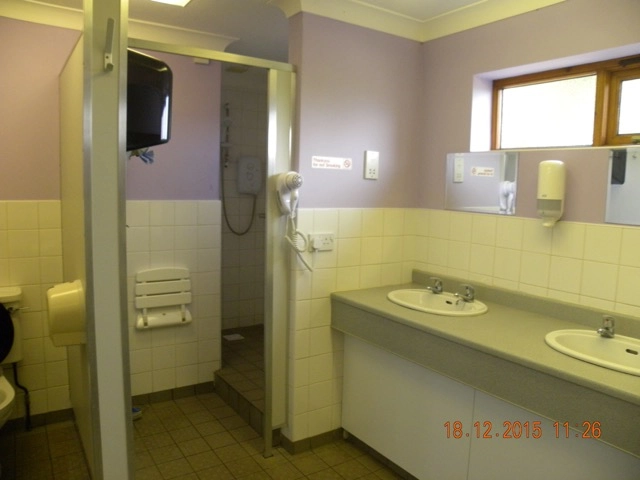 Lowe Caravan Park - zdjęcie 2