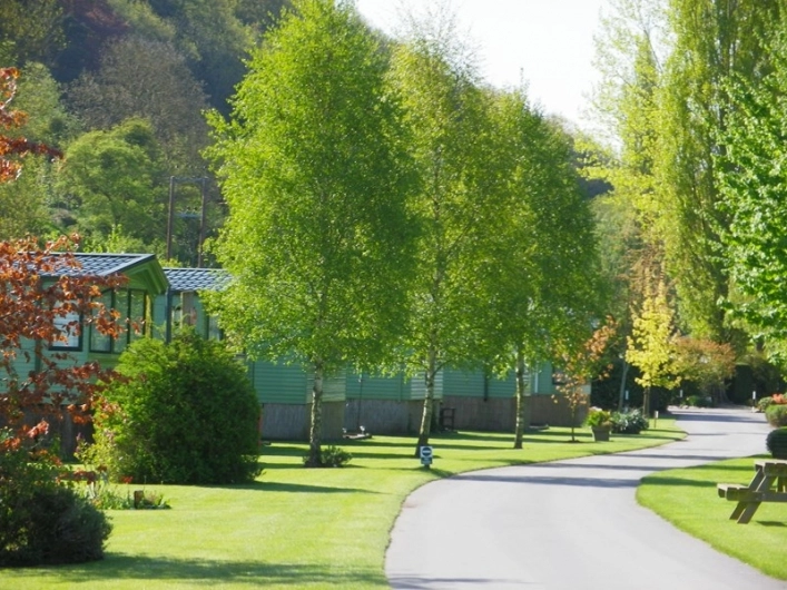 Lucksall Caravan & Camping Park - zdjęcie 1