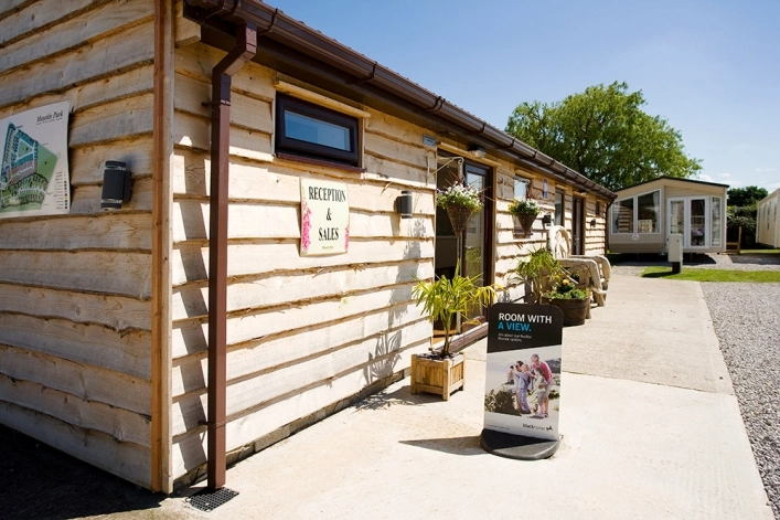 Maustin Park Ltd - zdjęcie 3