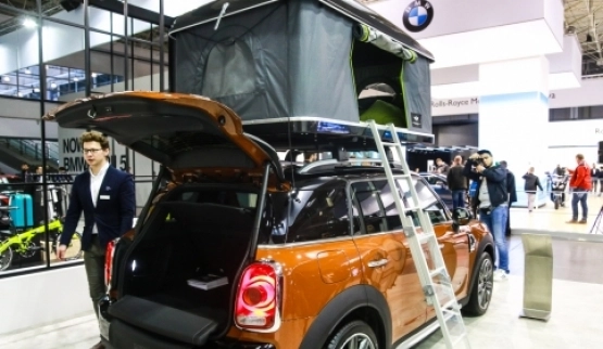 Jak rozłożyć namiot na MINI?