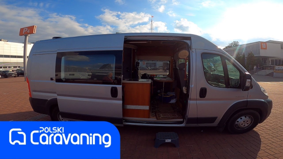 Citroen Jumper z kabiną prysznicową z supermarketu