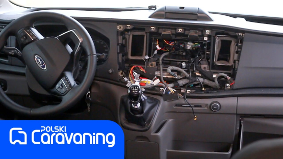 Okradziony i zdemolowany kamper. Jak się zabezpieczyć? 