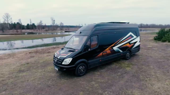 Klimek vs Duda - kamper Adama (polskicaravaning.pl)