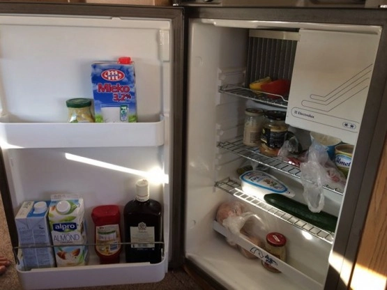                         Przyczepa kempingowa Avondale 4/5 osobowa 1999 rok - zdjęcie 1
                        