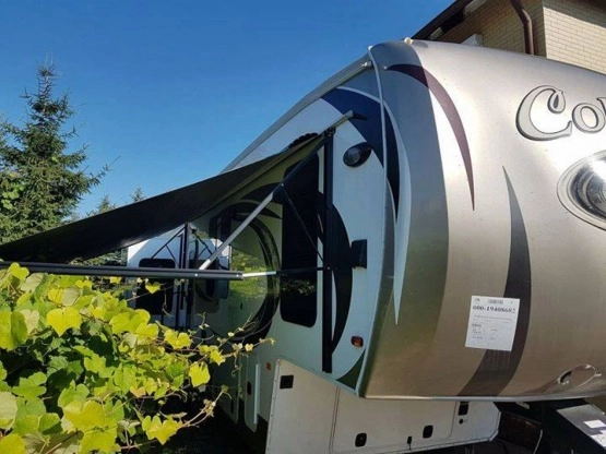                         Przyczepa COLUMBUS 2017 super stan, pełna opcja - zdjęcie 3
                        