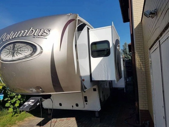                         Przyczepa COLUMBUS 2017 super stan, pełna opcja - zdjęcie 7
                        