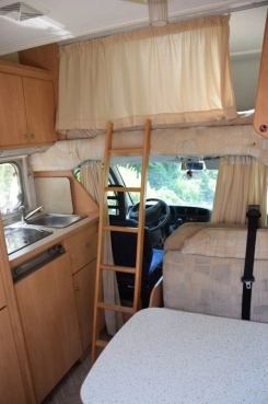                         Fiat Ducato Burstner Kempingowy Camper Kamper - zdjęcie 10
                        