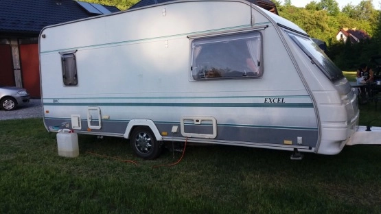                         Przyczepa kempingowa Marki Sterling, Model Sprite Excel 500L, NA 5 OSÓB! - zdjęcie 12
                        