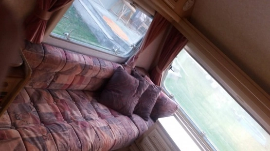                         Przyczepa kempingowa Marki Sterling, Model Sprite Excel 500L, NA 5 OSÓB! - zdjęcie 6
                        