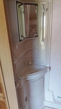                         Przyczepa kempingowa Marki AWARD Daystar - zdjęcie 4
                        