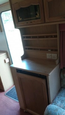                         Przyczepa kempingowa Marki AWARD Daystar - zdjęcie 6
                        