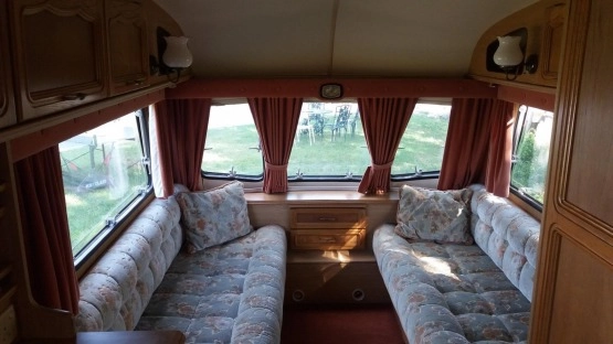                         Przyczepa kempingowa Marki AWARD Daystar - zdjęcie 8
                        