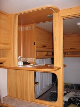                         Przyczepa wysokiej jakości LMC Luxus 530K1 - zdjęcie 24
                        