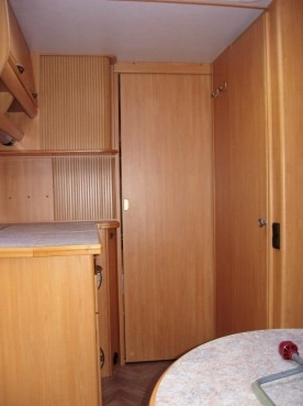                         Przyczepa wysokiej jakości LMC Luxus 530K1 - zdjęcie 25
                        