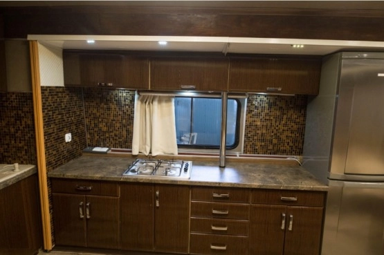                         Kamper camper z autobusu Bova motorhome - zdjęcie 1
                        