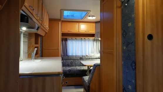                         Przyczepa campingowa Knaus Azur - zdjęcie 9
                        