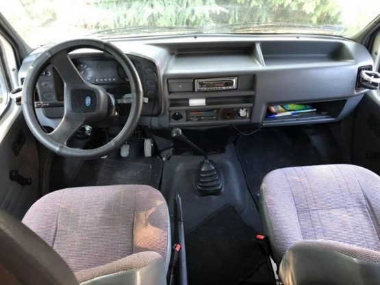                         Camper Ford Transit 2.0 benzyna + gaz - zdjęcie 4
                        