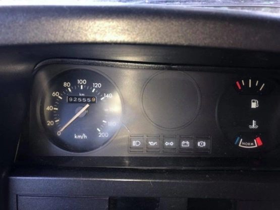                         Camper Ford Transit 2.0 benzyna + gaz - zdjęcie 8
                        