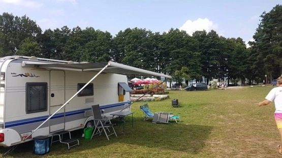                         Hobby 560 kmfe - zdjęcie 1
                        