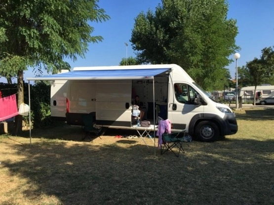                          Citroena Jumpera w wersji 35+L4H3 HDI180 - zdjęcie 3
                        