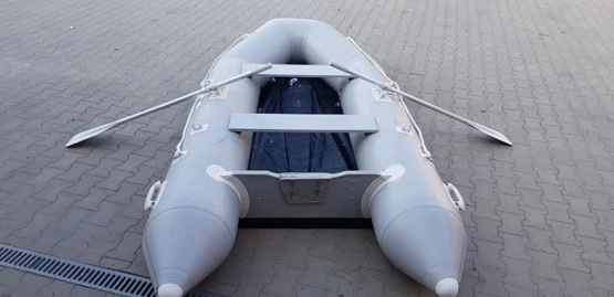                         Ponton Wild Lake CM 320 - zdjęcie 4
                        