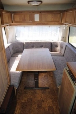                         HOMECAR 4 osobowa. Ogrzewanie! Idealna na działkę, budowę. Tansport! - zdjęcie 6
                        