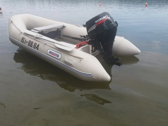                         Ponton Promarine 330 z silnikiem Suzuki 15 df - zdjęcie 8
                        