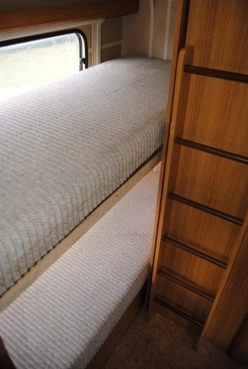                         LMC Zarejestrowana! 5 osobowa z łazienką! Łóżko piętrowe! Ogrzewanie! - zdjęcie 4
                        