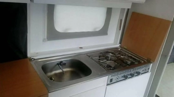                         Przyczepa kempingowa WILK 460 - zdjęcie 3
                        