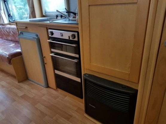                         Przyczepa kempingowa Elddis Avant 556  - zdjęcie 4
                        