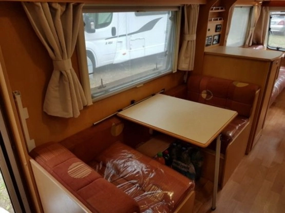                         Przyczepa kempingowa Elddis Avant 556  - zdjęcie 6
                        