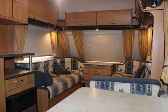                         Przyczepa kempingowa ACE 2006 - zdjęcie 21
                        