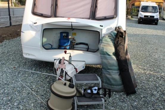                         Przyczepa kempingowa ACE 2006 - zdjęcie 5
                        