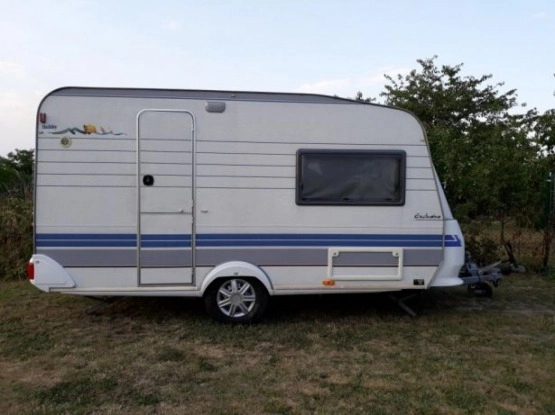                         Przyczepa Hobby Exclusive 400. Bardzo dobry stan! - zdjęcie 1
                        